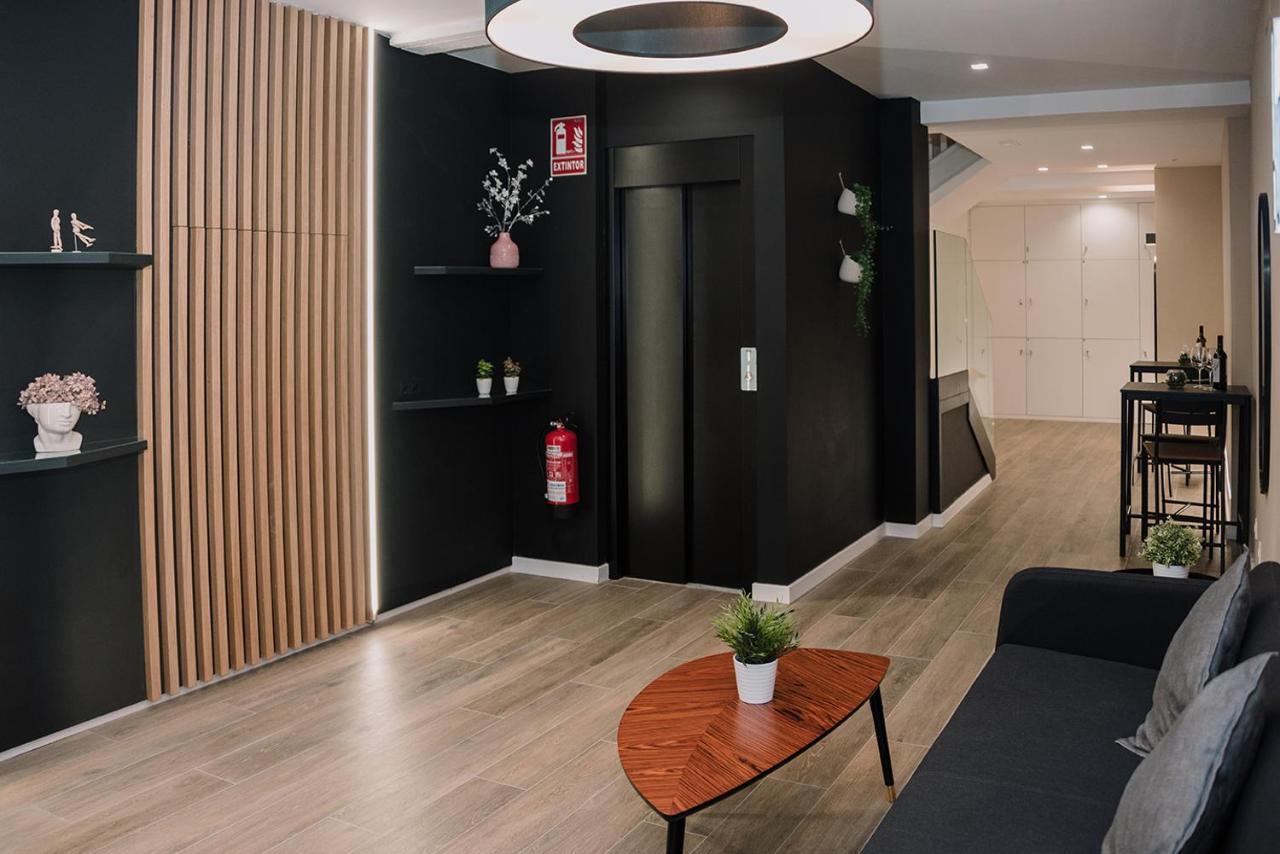 Apartamentos Burgosuites Exteriör bild